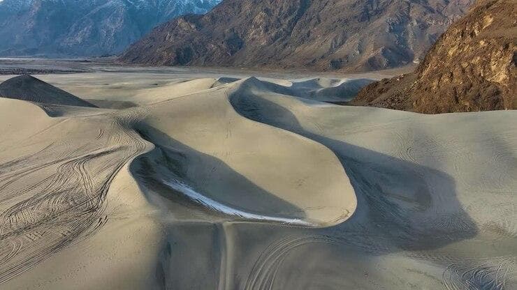 Sarfaranga White Desert